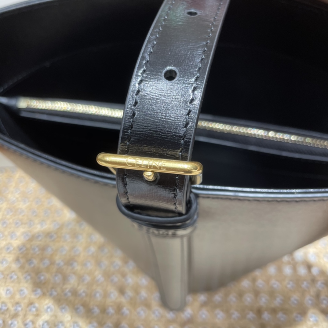 CELINE BUCKET TRIOMPHE 25CM 水桶包 199913黑色