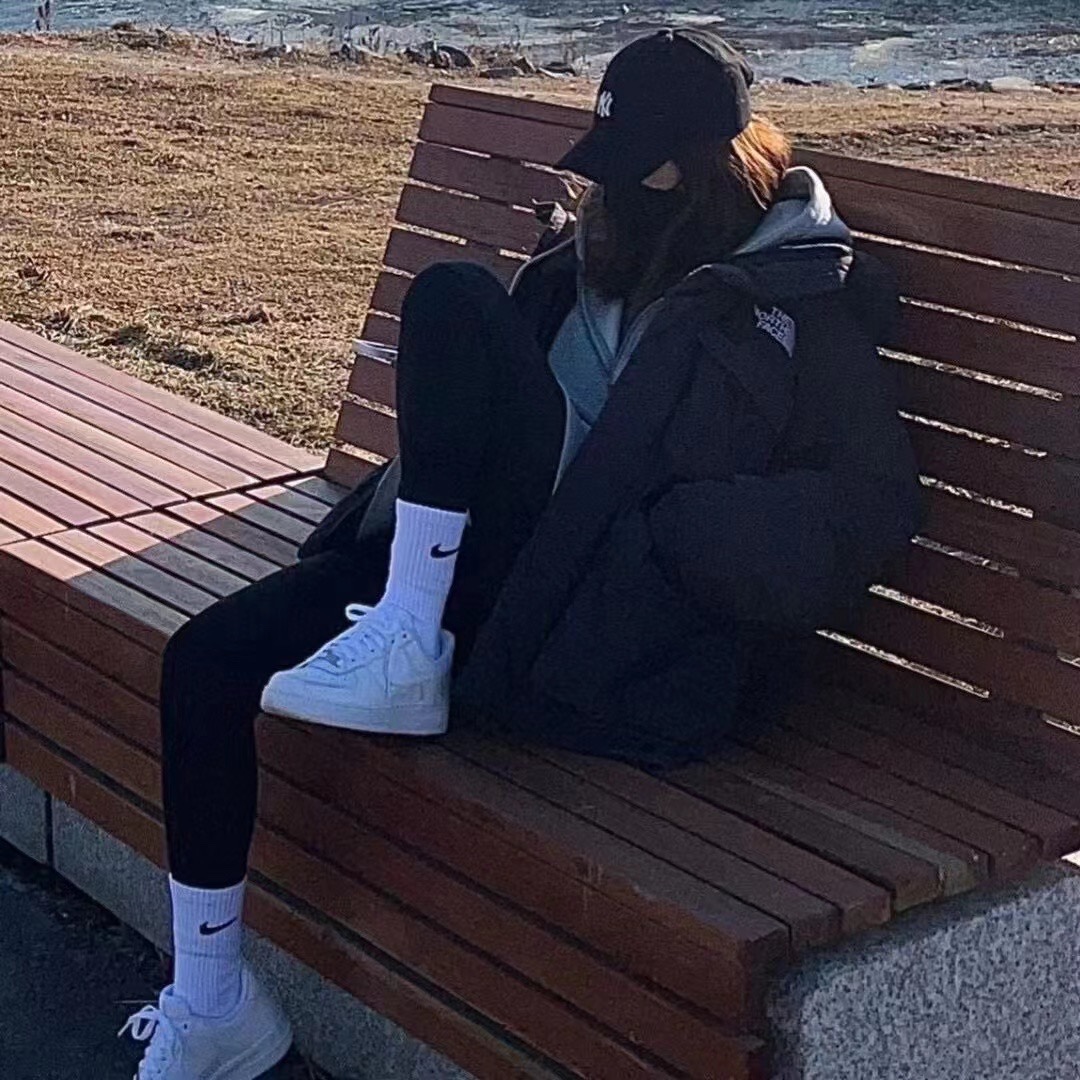 这袜子实在太好搭配了 5