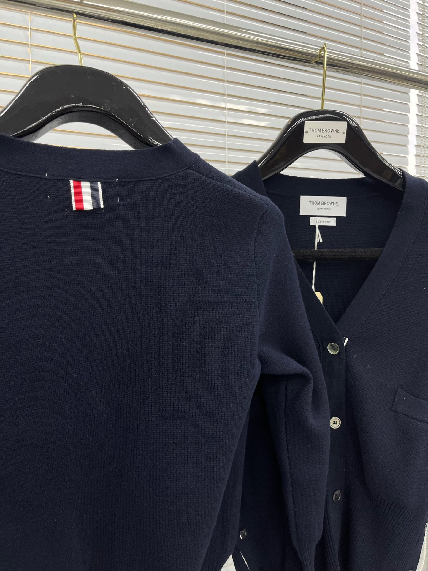 톰브라운 여성 가디건 142971 Thom Browne Cardigan 상세 이미지 4