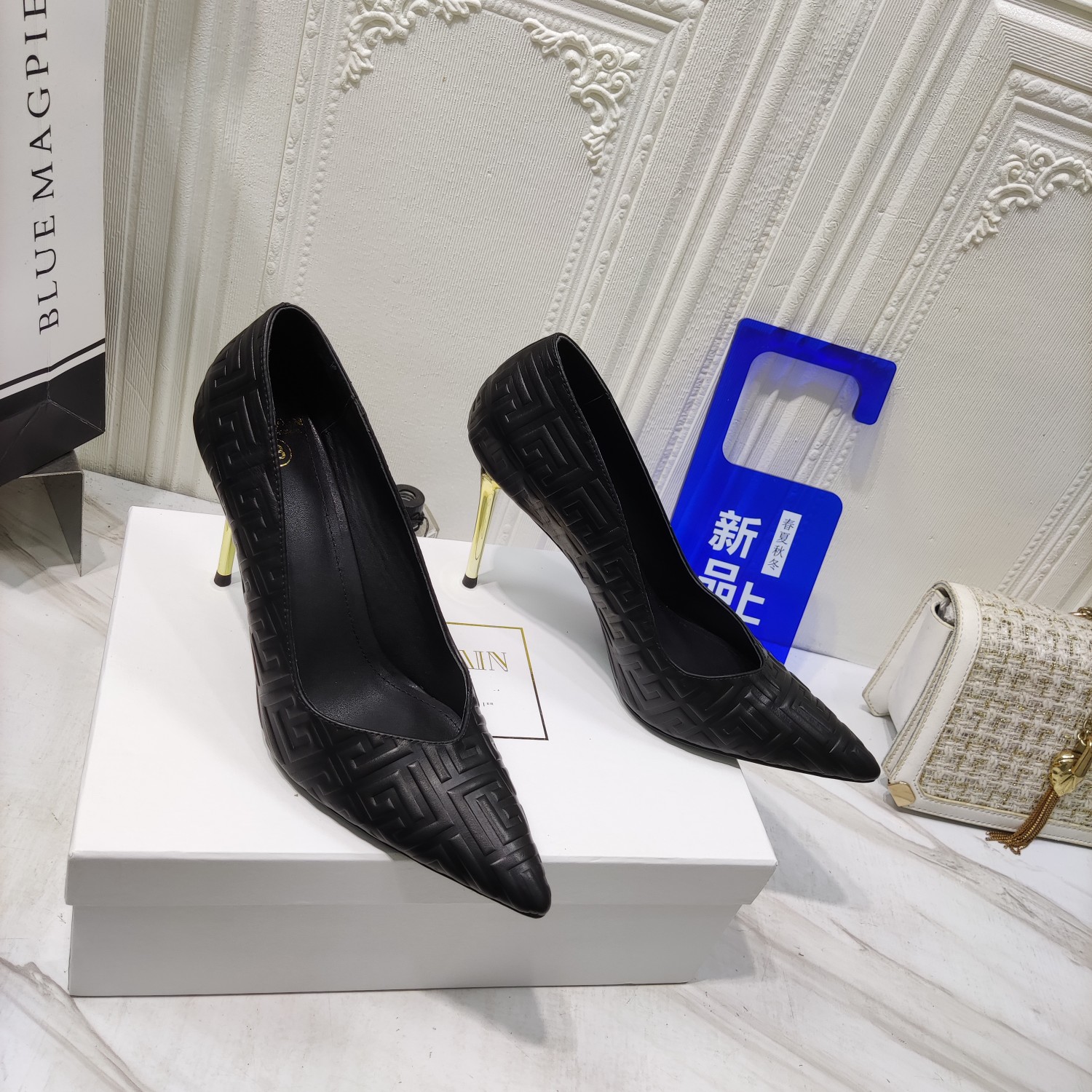 “Bal*ain 2022 Spring/Summer High Heels: Luxurious Materials, Italian Soles, 9.5CM Height” - 图片 1