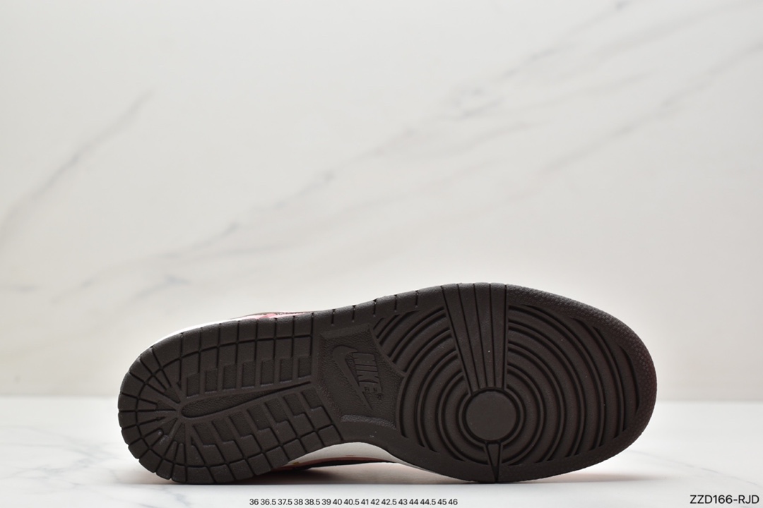 250 Nike Dunk Low “Racer 黑灰 头文字D AE86 ”鞋面 DD1391-103