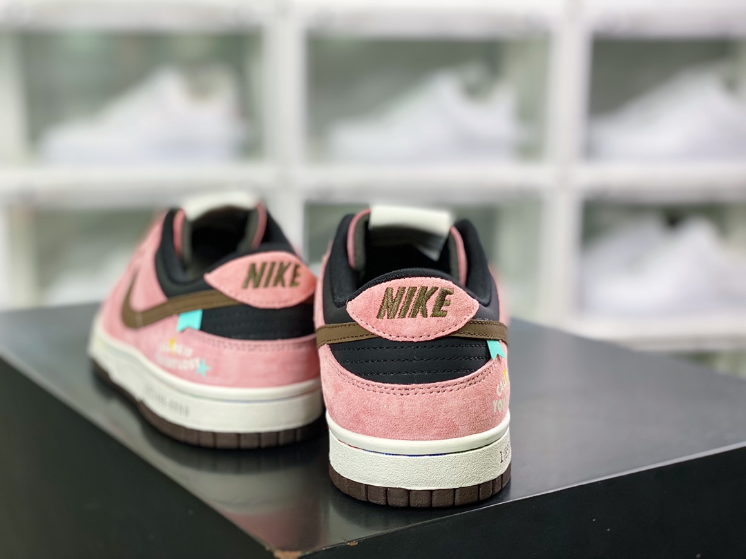 260  SB Dunk Low”Call Me If You Get Lost”扣篮系列低帮休闲运动滑板板鞋DD1391-105