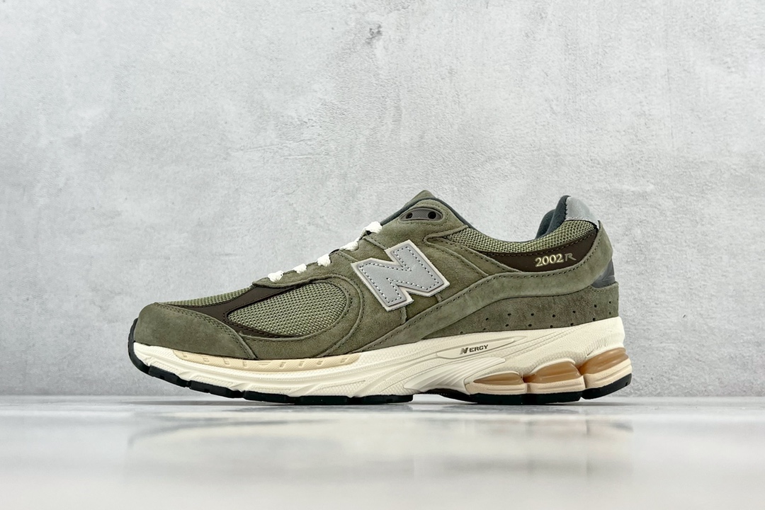 New Balance 2002R 墨绿36F6536