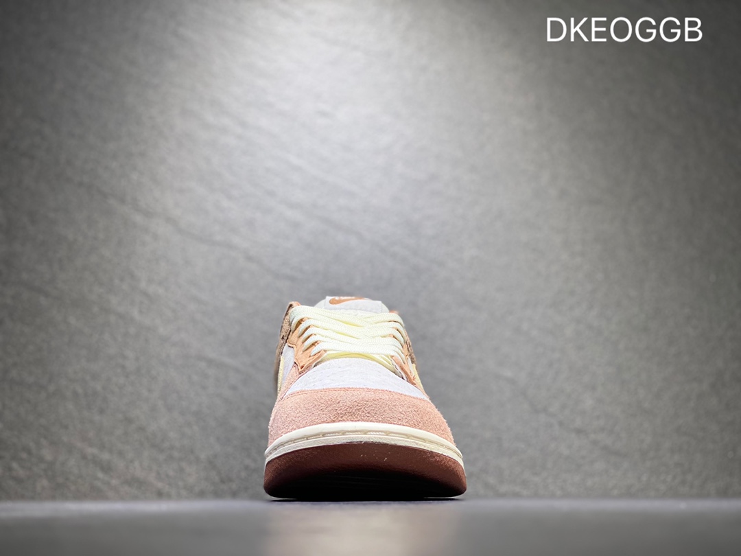 300 NIKE Dunk SB Low 低帮休闲板鞋DD1390-100