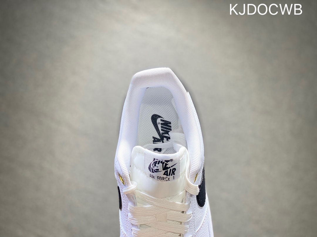 200 Nike Air Force 1 空军一号  DQ7658-100