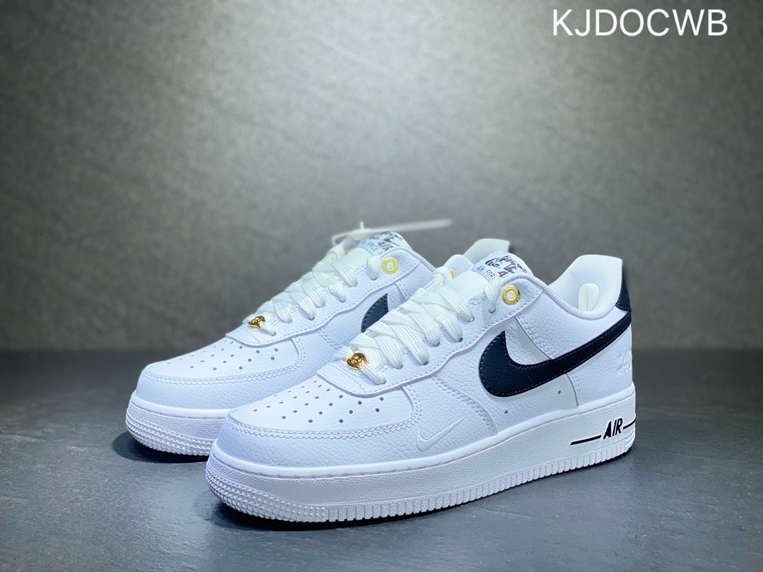 200 Nike Air Force 1 空军一号  DQ7658-100