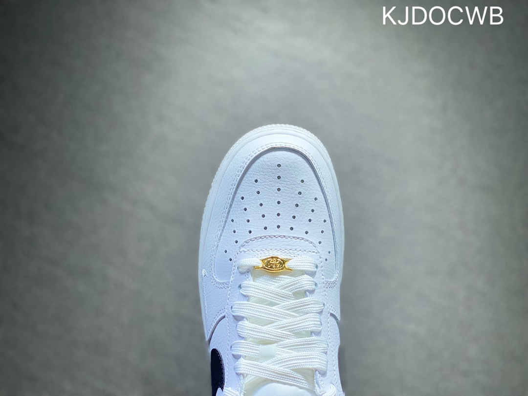 200 Nike Air Force 1 空军一号  DQ7658-100