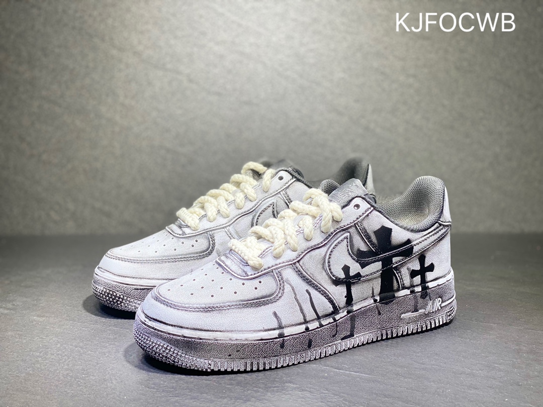 400 Nike Air Force 1 空军一号  CW2288-111