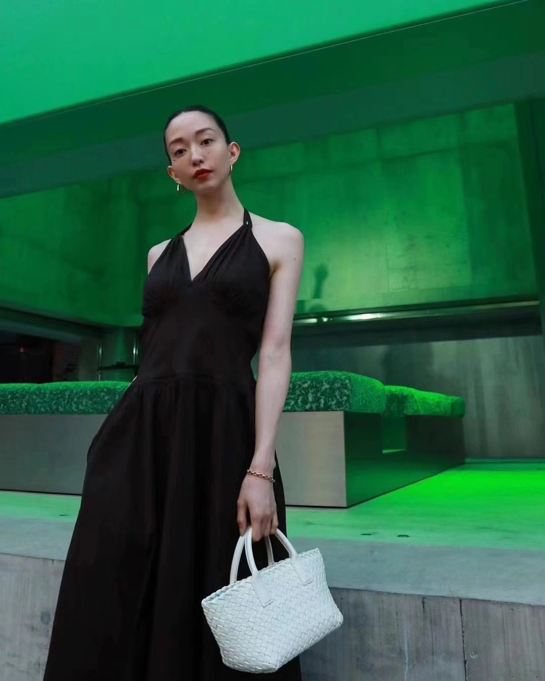 Bottega Veneta MINI CABAT 20CM BAG 709464白色