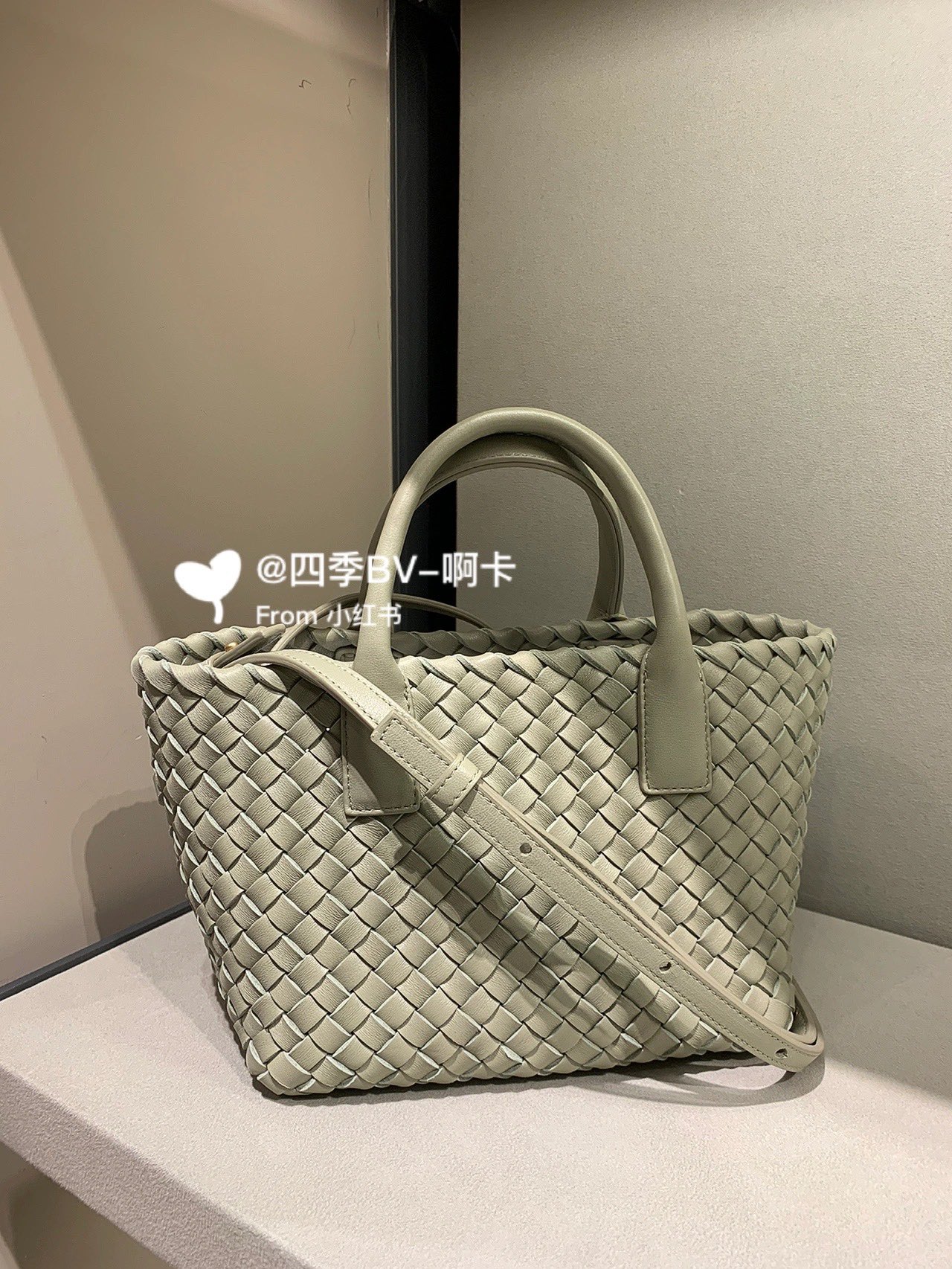 Bottega Veneta MINI CABAT 20CM BAG 709464洞石绿