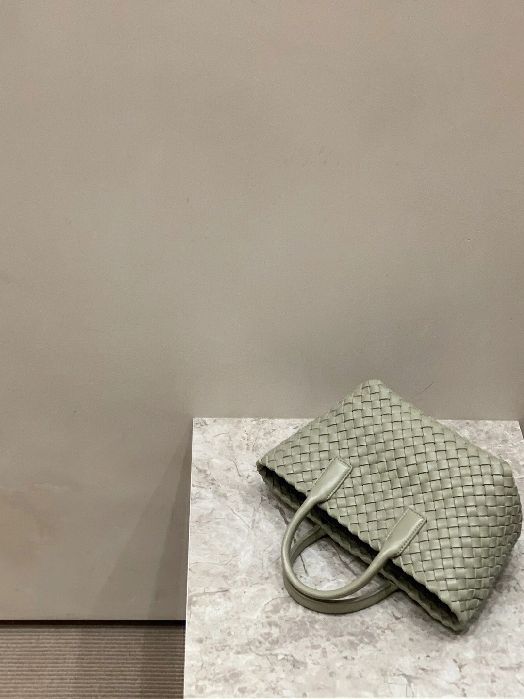 Bottega Veneta MINI CABAT 20CM BAG 709464洞石绿