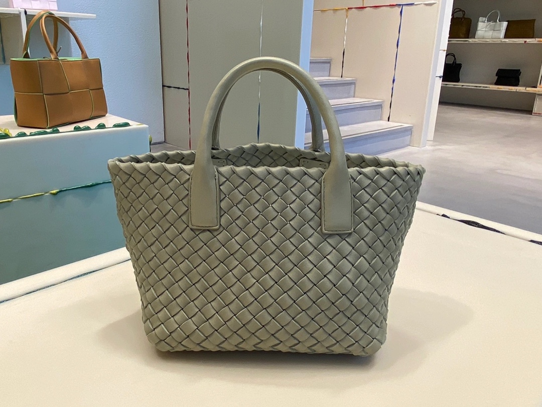 Bottega Veneta MINI CABAT 20CM BAG 709464洞石绿