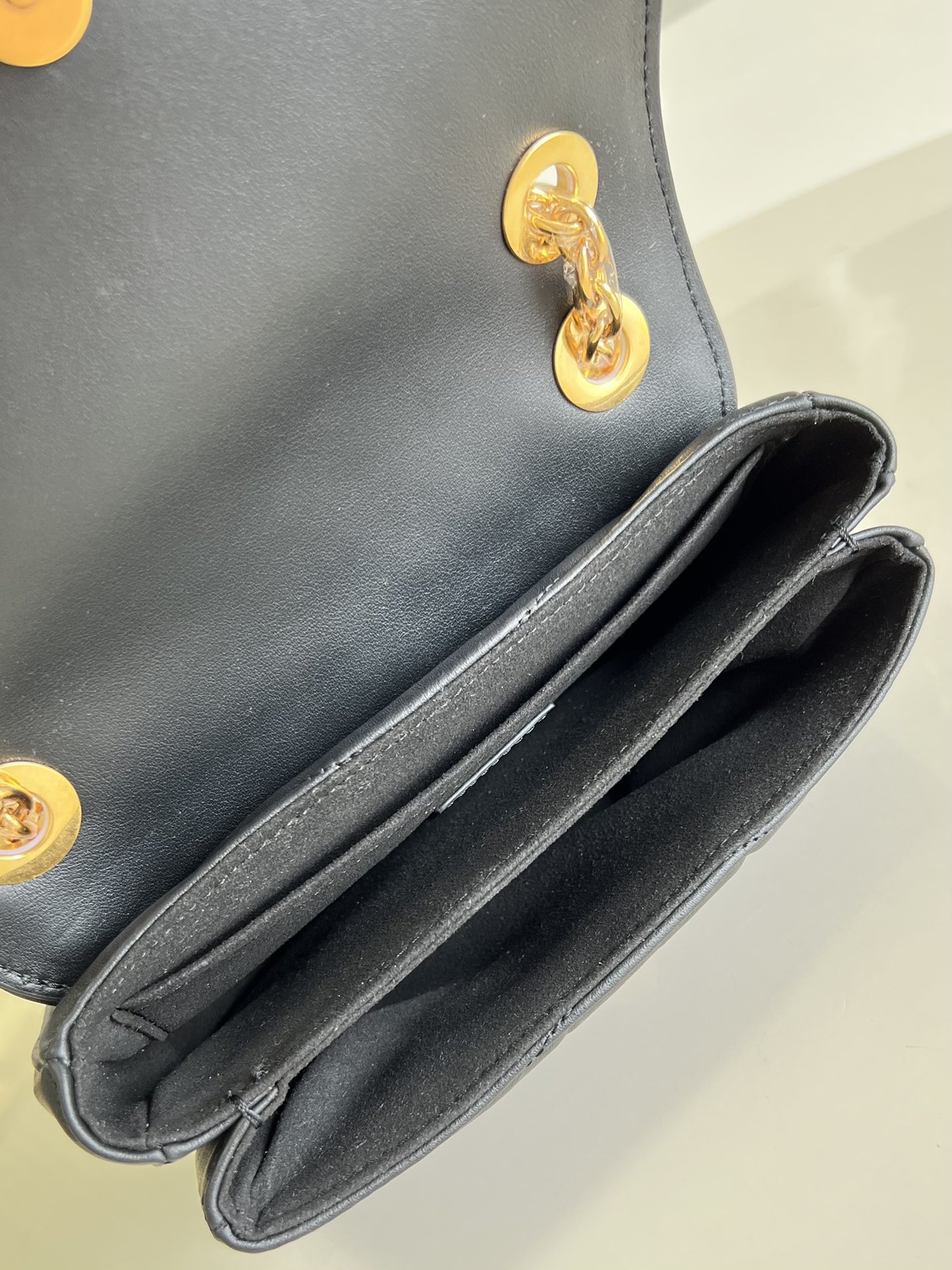 Jacquemus Luxury Designer Handbag Shoulder Crossbody Bag crafted in 8