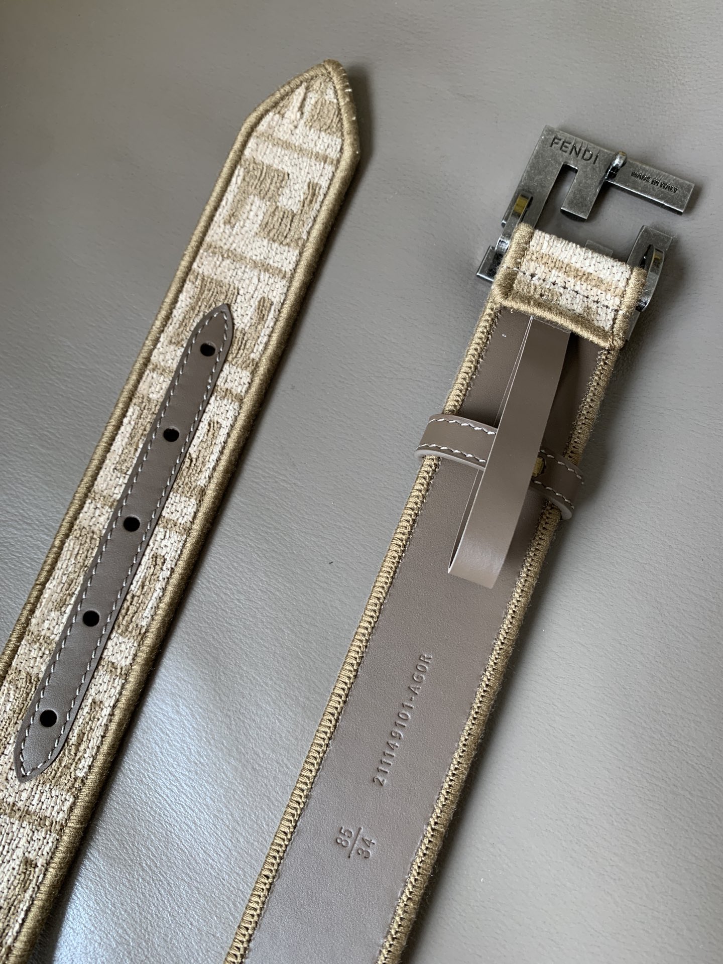 FENDI芬迪专柜新款宽3.5cm男