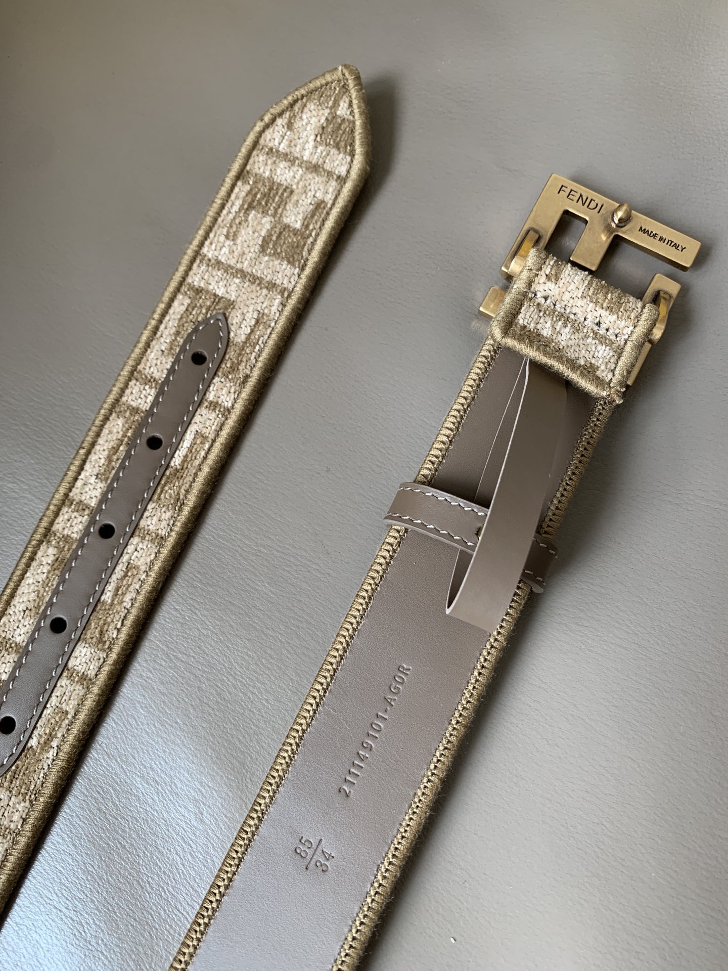 FENDI芬迪专柜新款宽3.5cm男