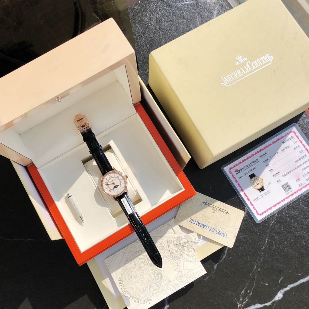 Luxury Diamond Watch with Moon Phase and Italian Leather Strap – High Quality and Elegant
