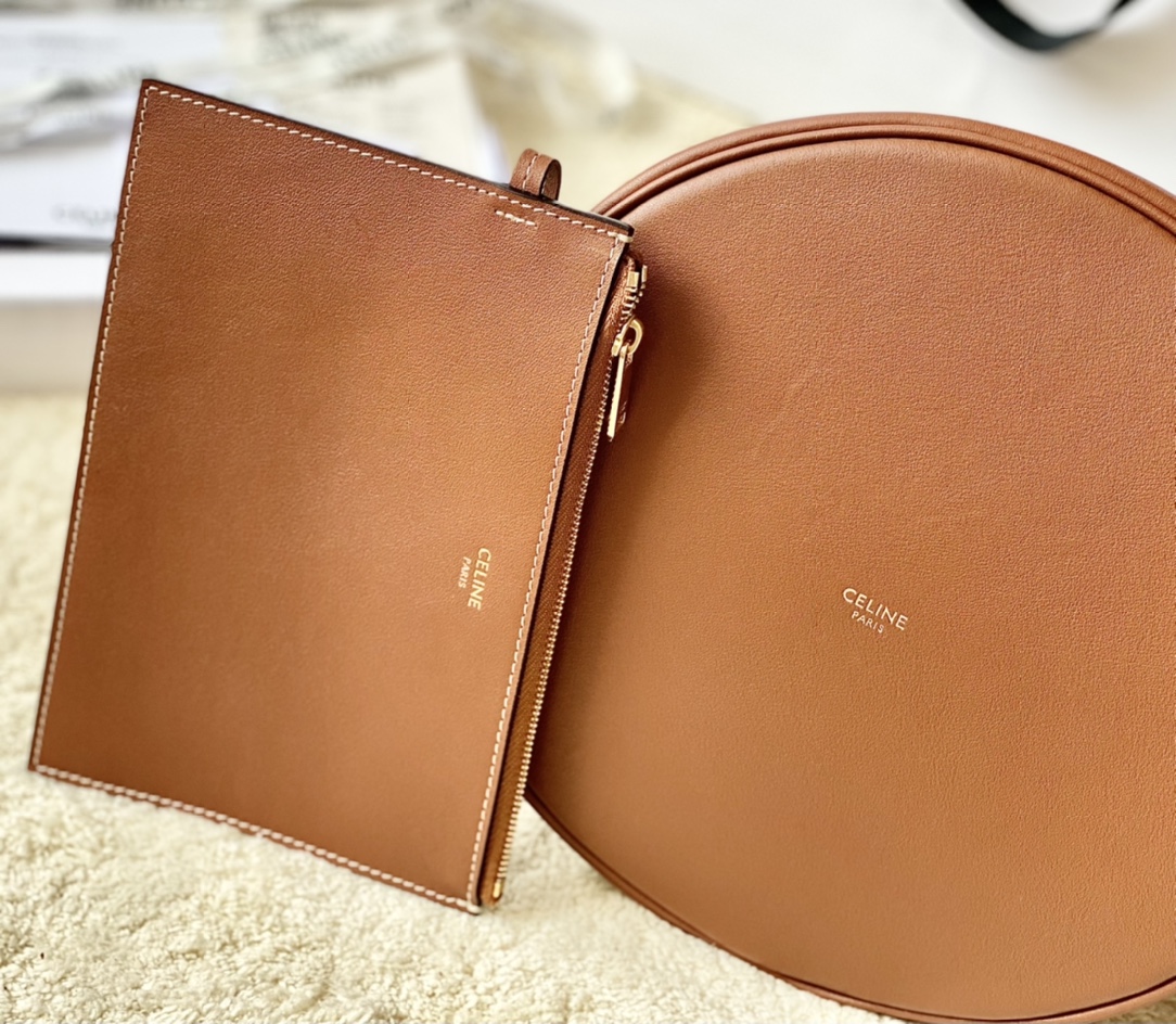 CELINE赛琳Bucket 16 牛皮革全皮水桶包195573