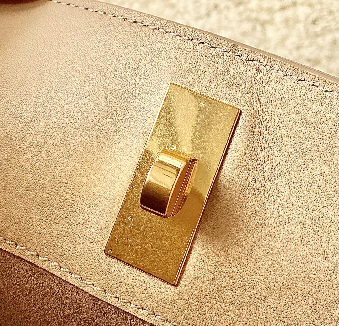 CELINE赛琳Bucket 16 牛皮革全皮水桶包195573