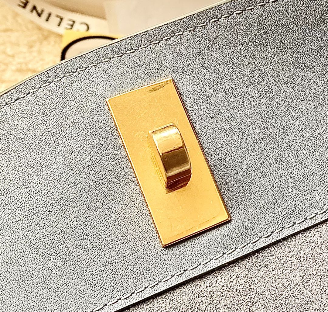 CELINE赛琳Bucket 16 牛皮革全皮水桶包195573