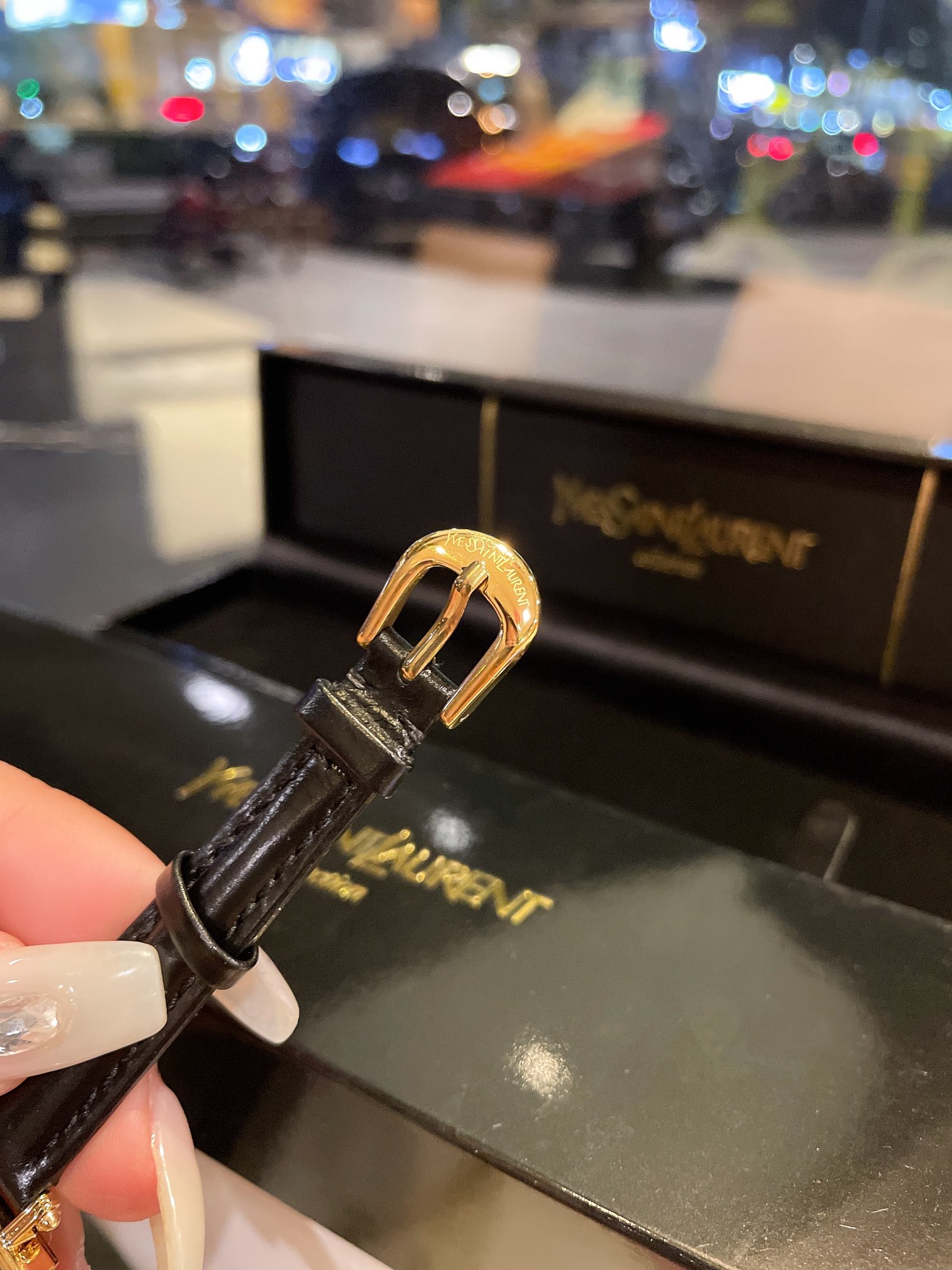 Vintage YSL Watch: Small Medium-Size Palette, Classic Design, 18K Gold Shell - 图片 2
