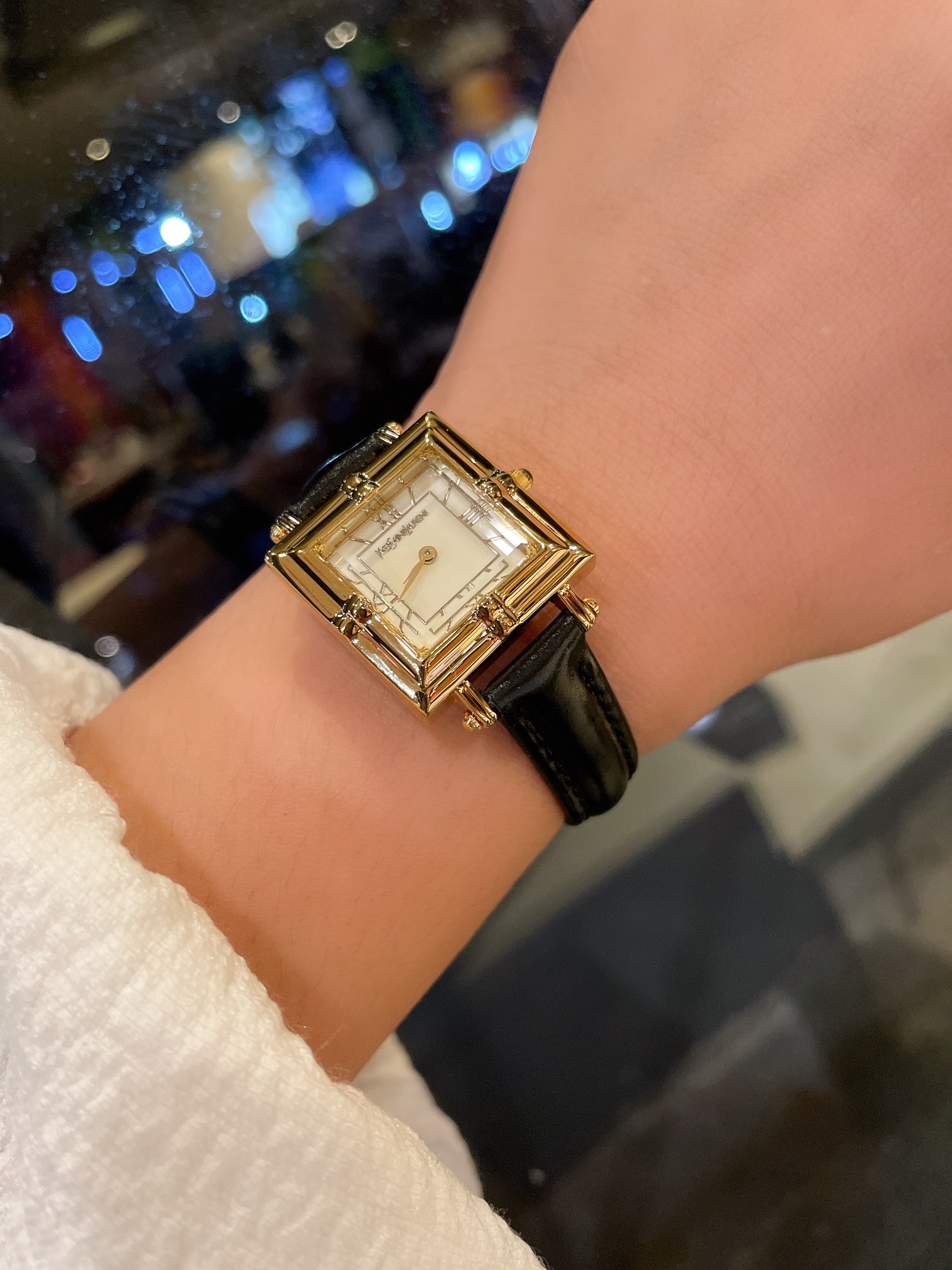 Vintage YSL Watch: Small Medium-Size Palette, Classic Design, 18K Gold Shell - 图片 9