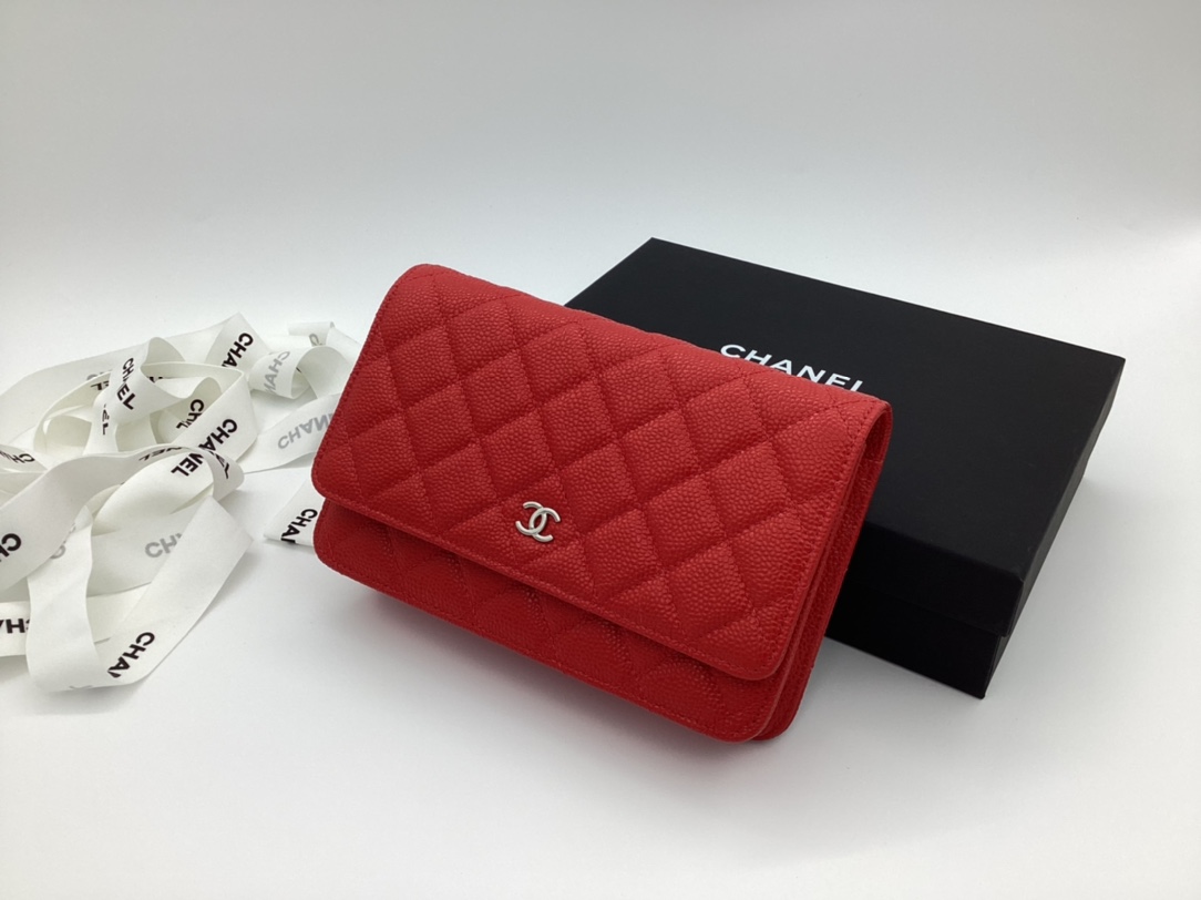 33814 rojo grano, hebilla plateada en stock