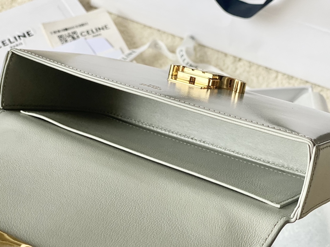 CELINE赛琳最新经典款链条腋下包197992