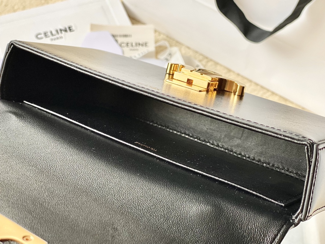 CELINE赛琳最新经典款链条腋下包197992