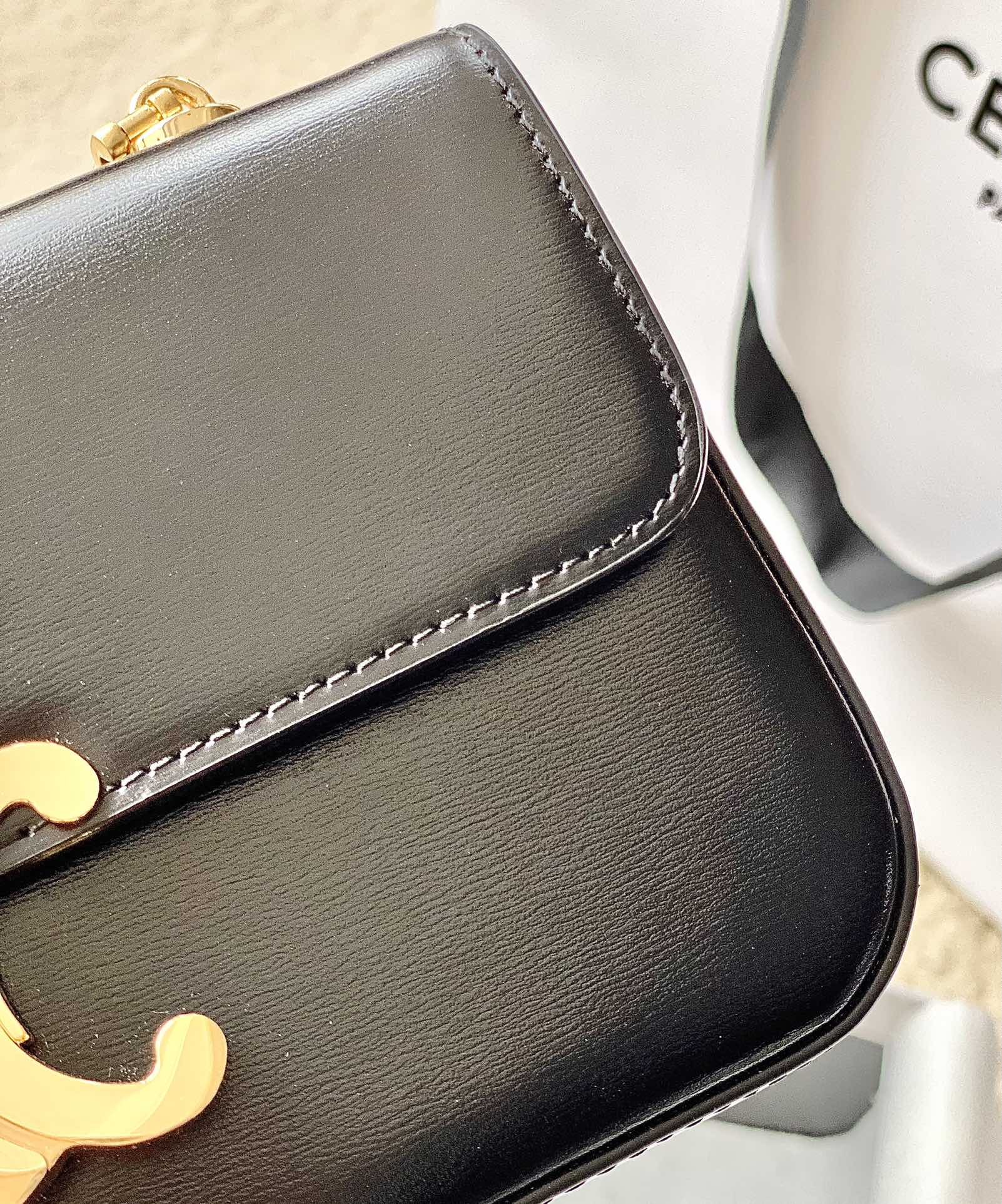 CELINE赛琳最新经典款链条腋下包197992