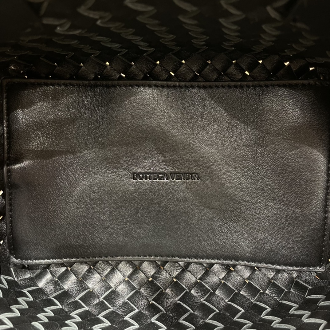 Bottega Veneta MINI CABAT 20CM BAG 709464黑色