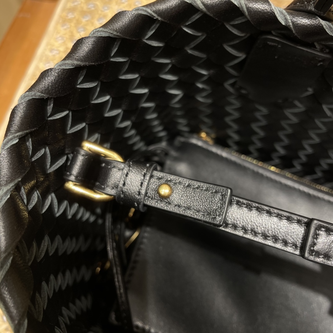 Bottega Veneta MINI CABAT 20CM BAG 709464黑色