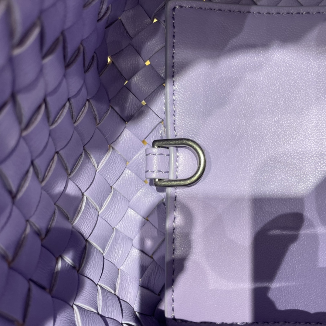 Bottega Veneta MINI CABAT 20CM BAG 709464紫藤色