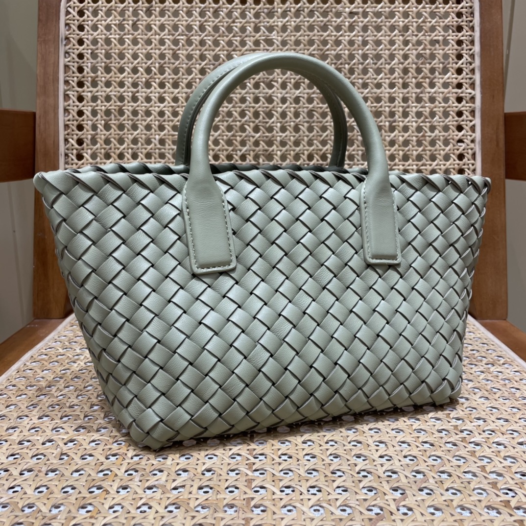 Bottega Veneta MINI CABAT 20CM BAG 709464洞石绿