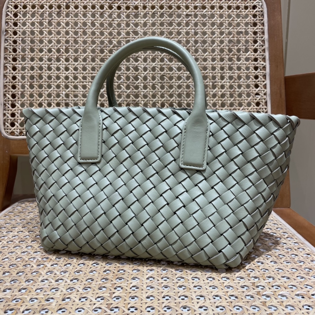 Bottega Veneta MINI CABAT 20CM BAG 709464洞石绿