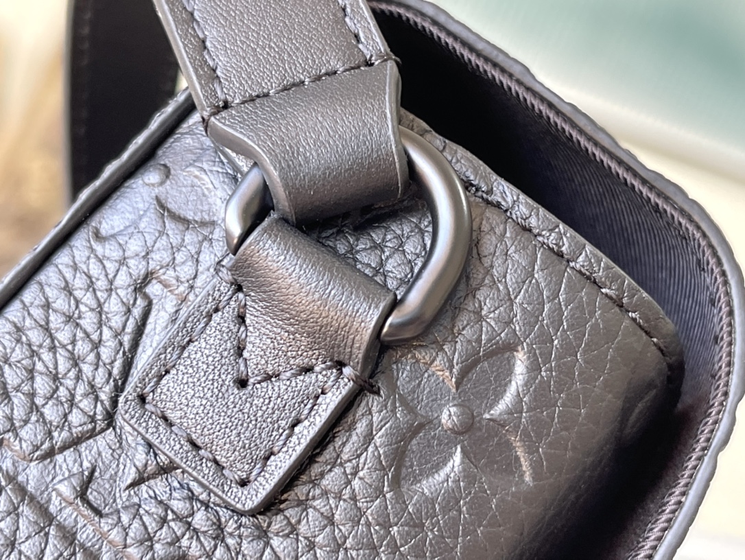 路易威登 Louis Vuitton 高定典藏名品高定成衣时装外套连衣裙衬衫T恤 #C500B6D8 6