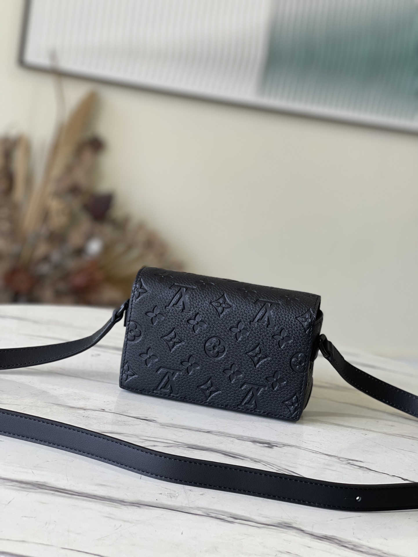 路易威登 Louis Vuitton 高定典藏名品高定成衣时装外套连衣裙衬衫T恤 #C500B6D8 3