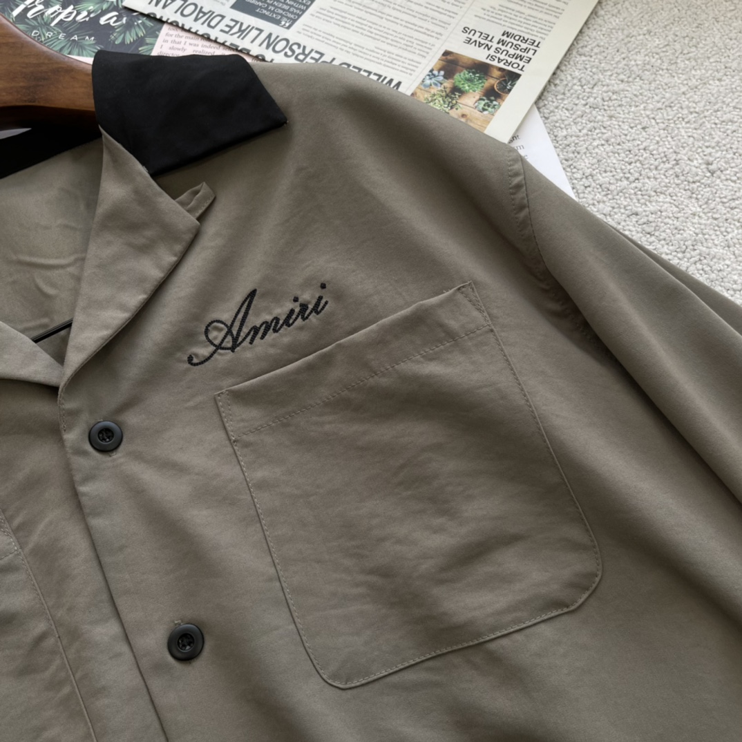 W-0AMIRI一件可以轻松提升品位的休闲衬衫一年四季可穿衬衫.外套.随意切换也没有性别限制细节和质感都