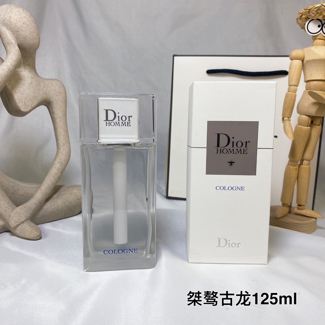 Dior Homme Cologne 125ml - Classic Eau de Cologne with Citrus Notes 2 i1662983776 1687 0