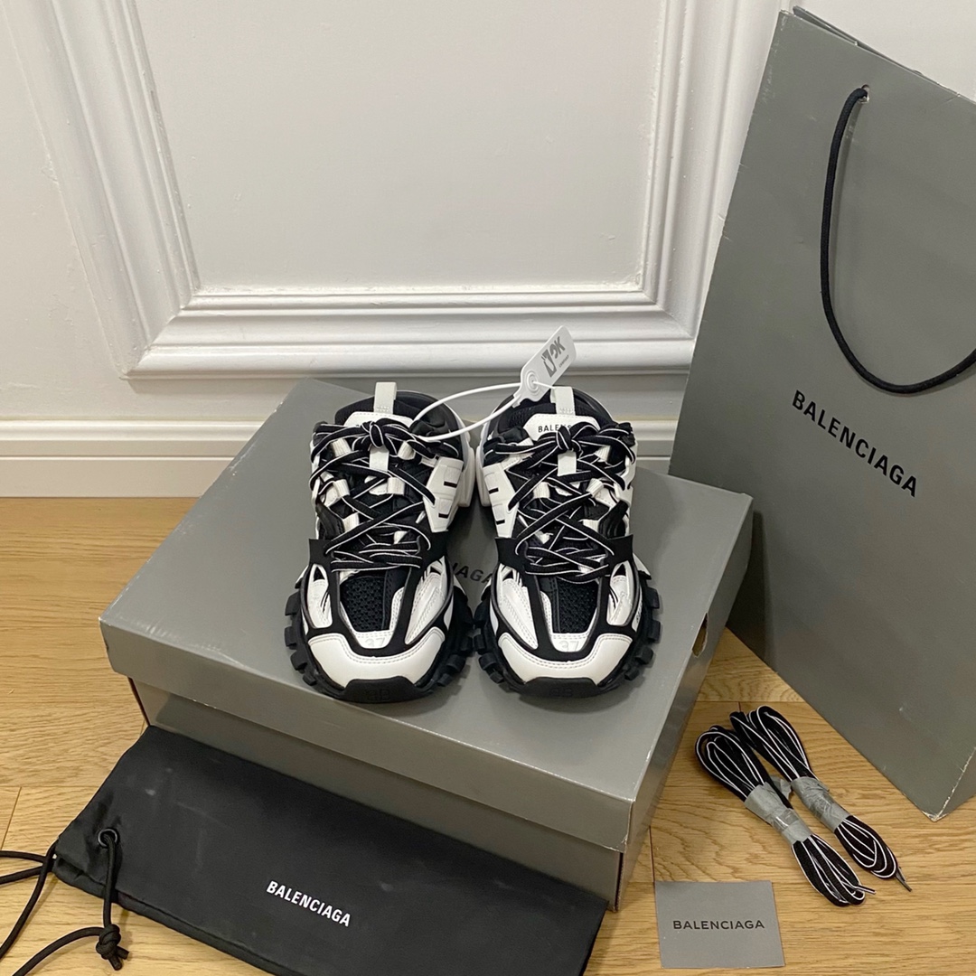 Blanco y negro Balenciaga · Balenciaga 2022ss nuevo nuevo color Track3.0 zapatos para papá de tercera generación medias…