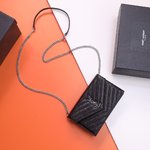 Yves Saint Laurent Crossbody & Shoulder Bags Cowhide Envelope