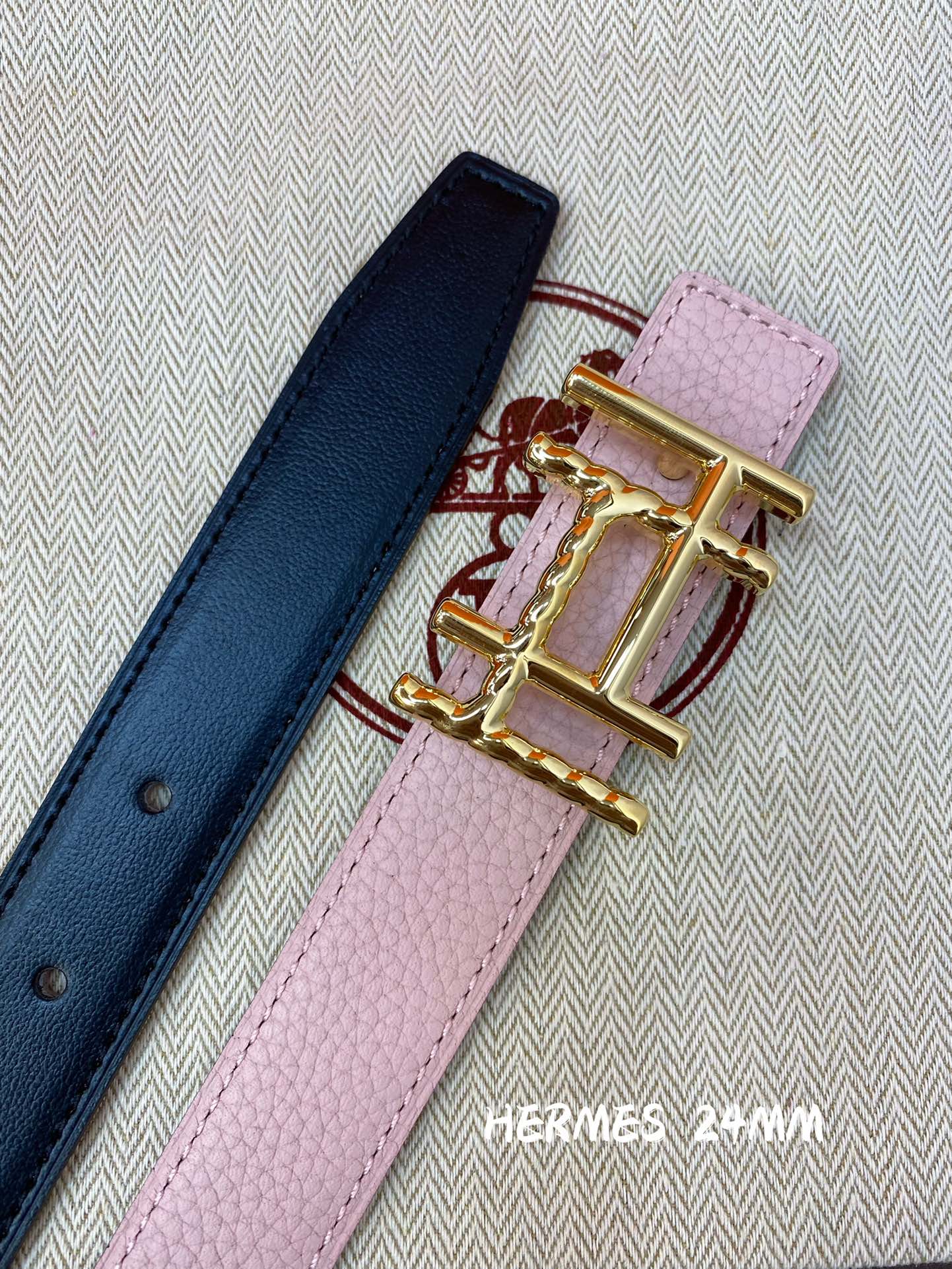 I0 Hermes 爱玛仕 精品皮帶扣&雙面皮腰帶 24MM 鍍鈀金属皮带扣 小牛皮双面腰带