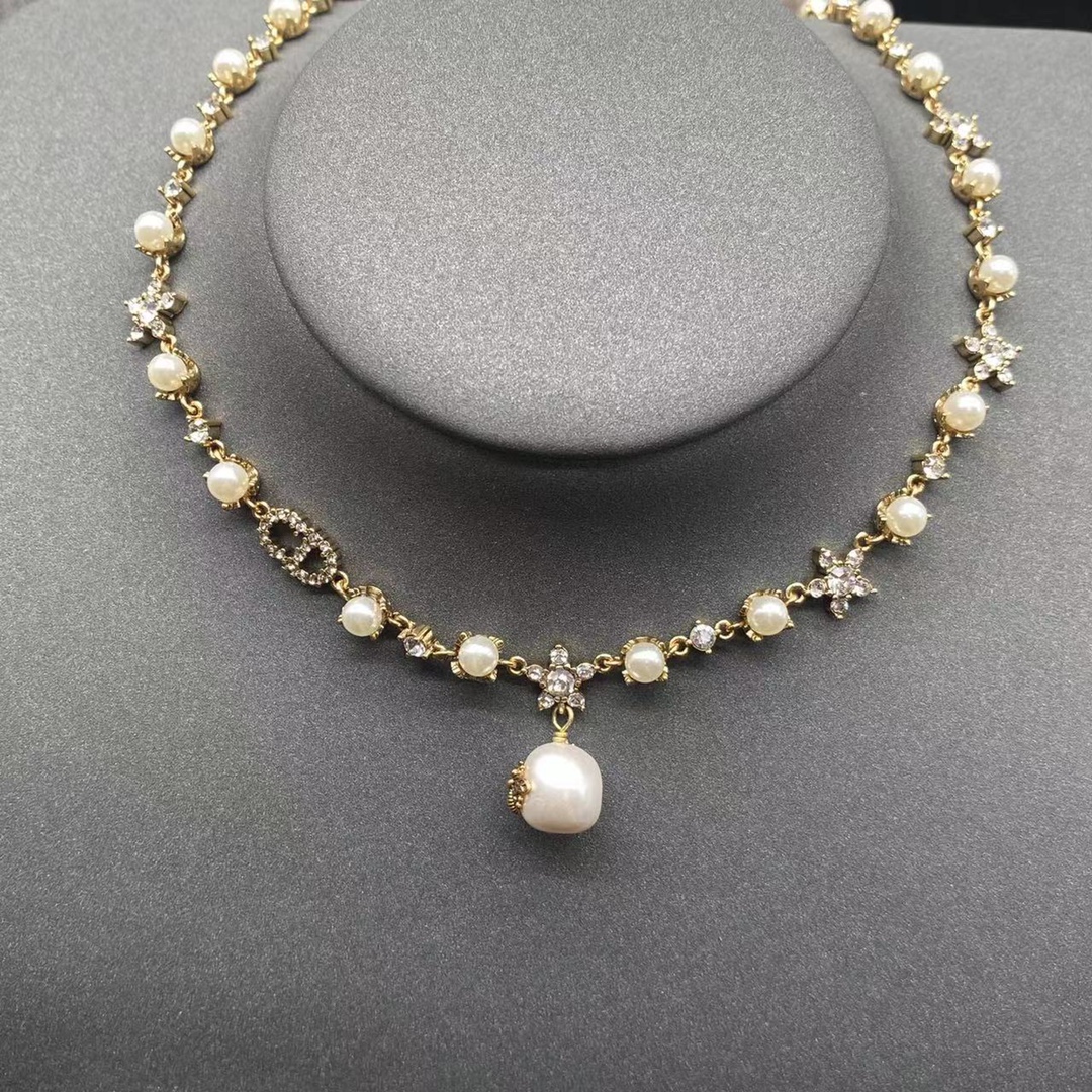 Dior - Necklace