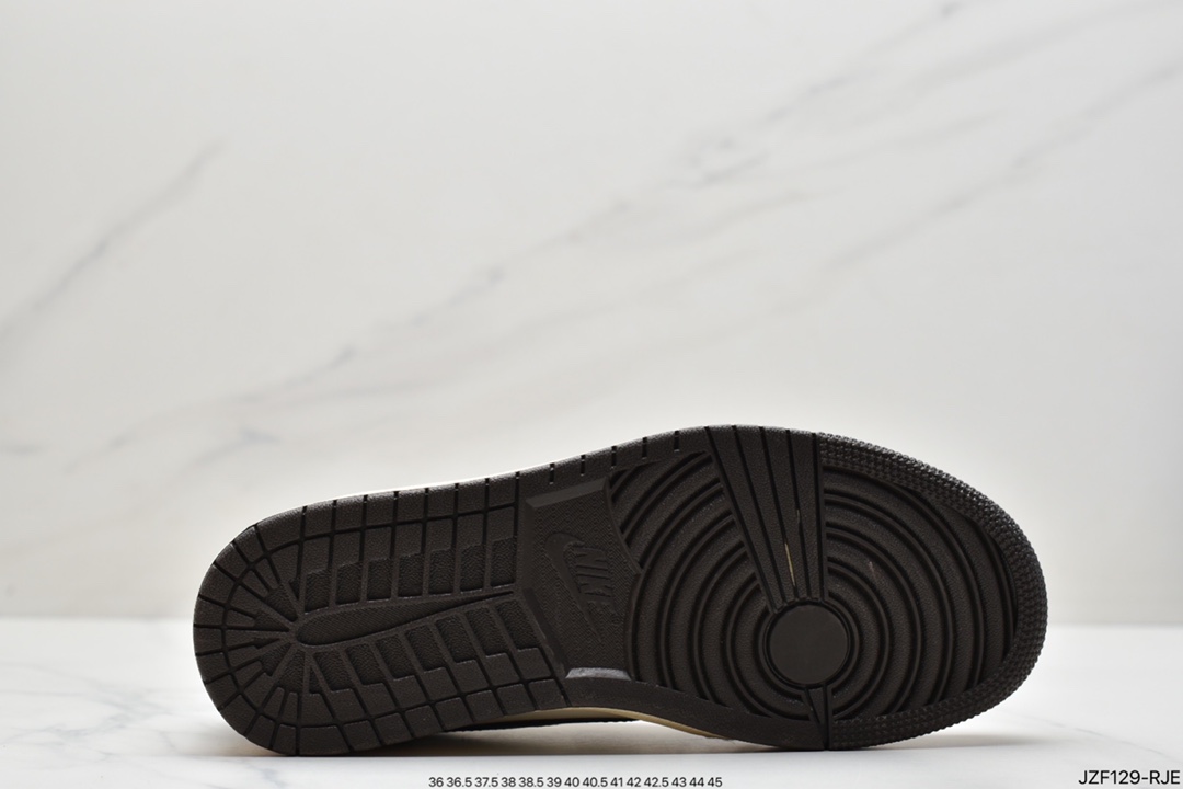 145 Travis Scott x Air Jordan AJ1 Low QX 倒钩TS联名低帮板鞋