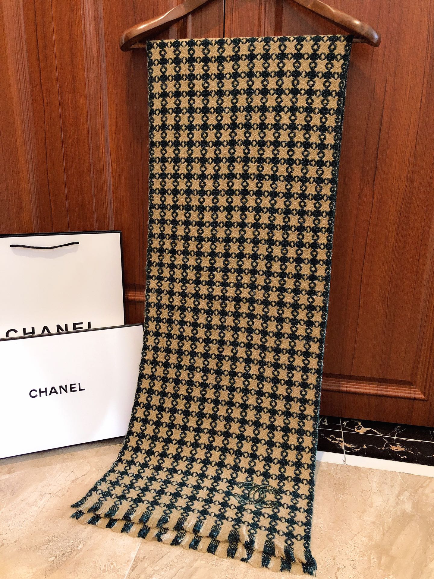 香奈儿 Chanel 传世高定桑蚕丝丝巾围巾 #E4A8F21F 9