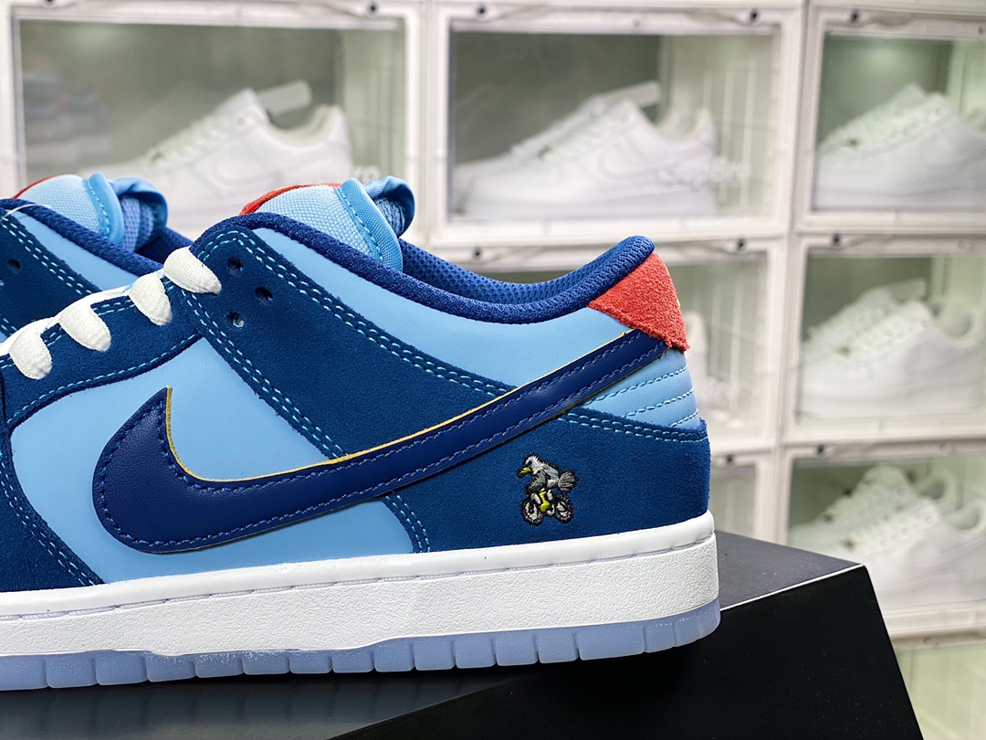 300 Why So Sad x SB Dunk Low Pro”Decon Why SO Sad”扣篮系列低帮板鞋DX5549-400