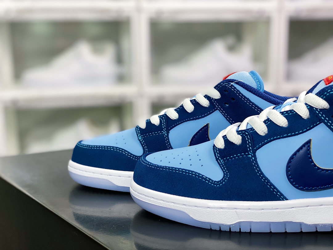 300 Why So Sad x SB Dunk Low Pro”Decon Why SO Sad”扣篮系列低帮板鞋DX5549-400