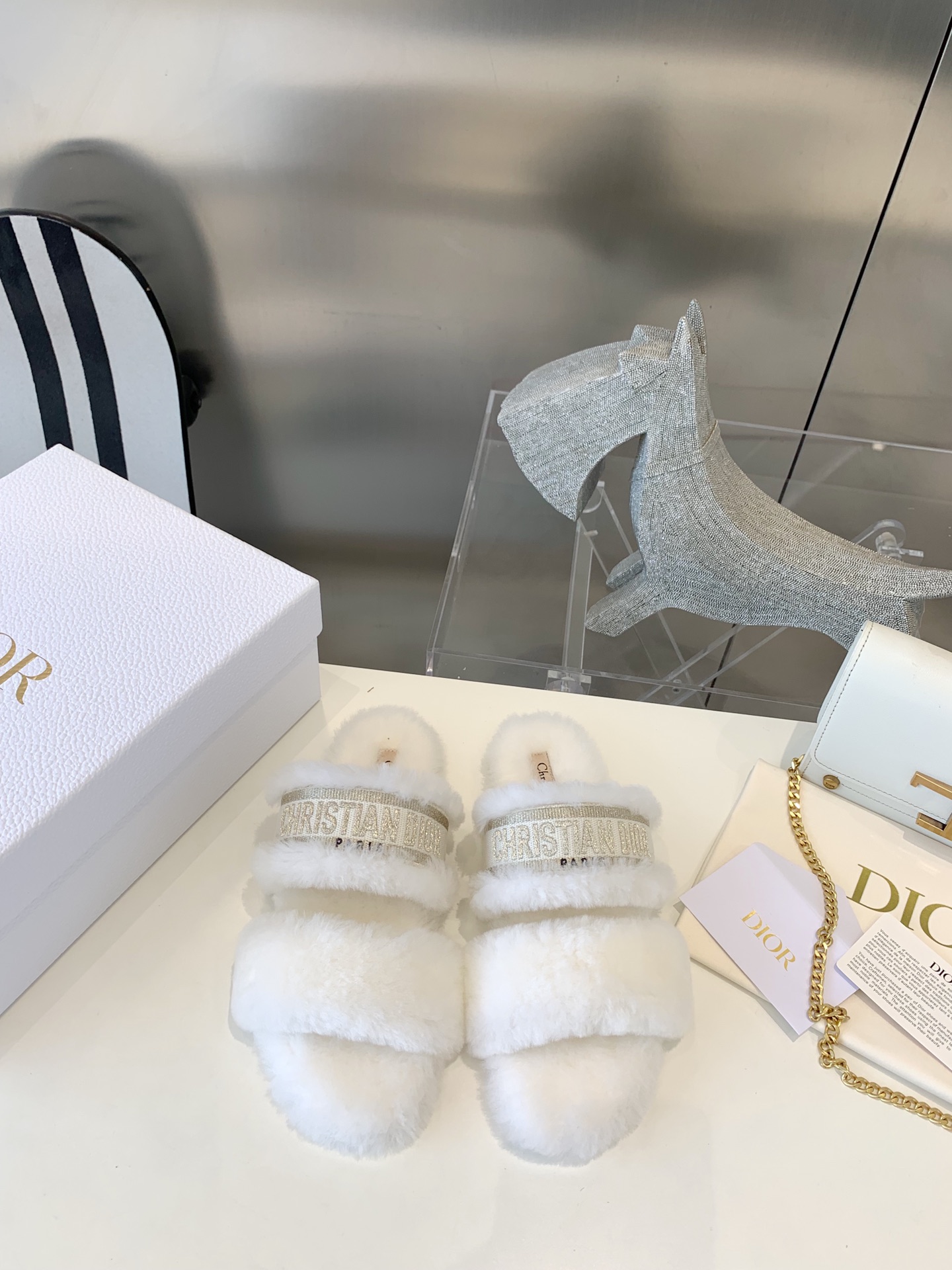 Dior Shoes Slippers White Embroidery Genuine Leather Wool Fall/Winter Collection