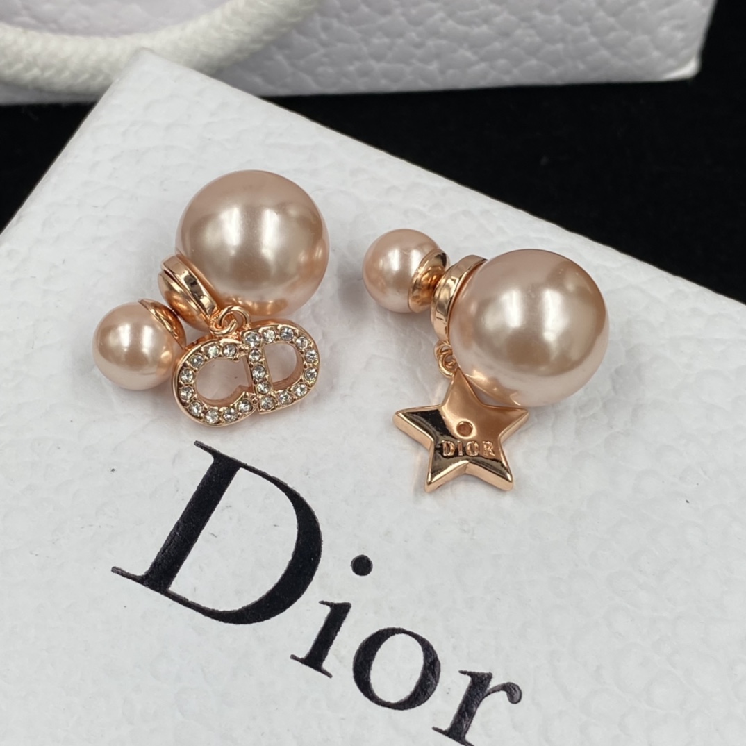 Dior item 3
