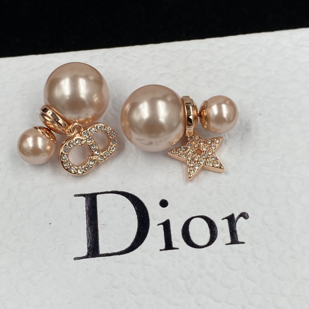 Dior item 4