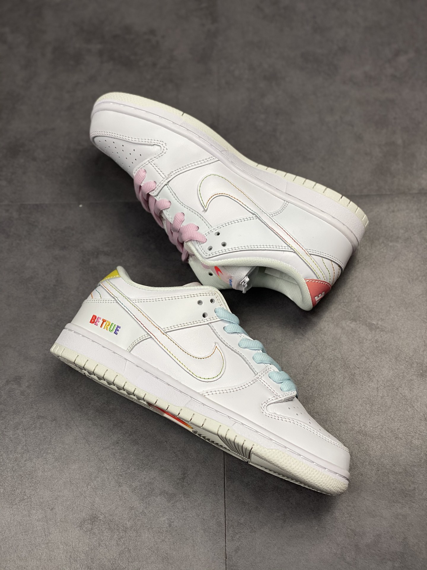 280 Nike SB Dunk Low Pro ”BETRUE” 彩虹渐变 刮刮乐 DR4876-100